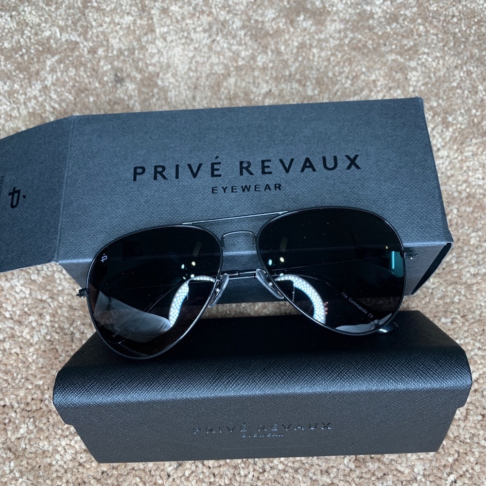 Never used aviator sunglasses